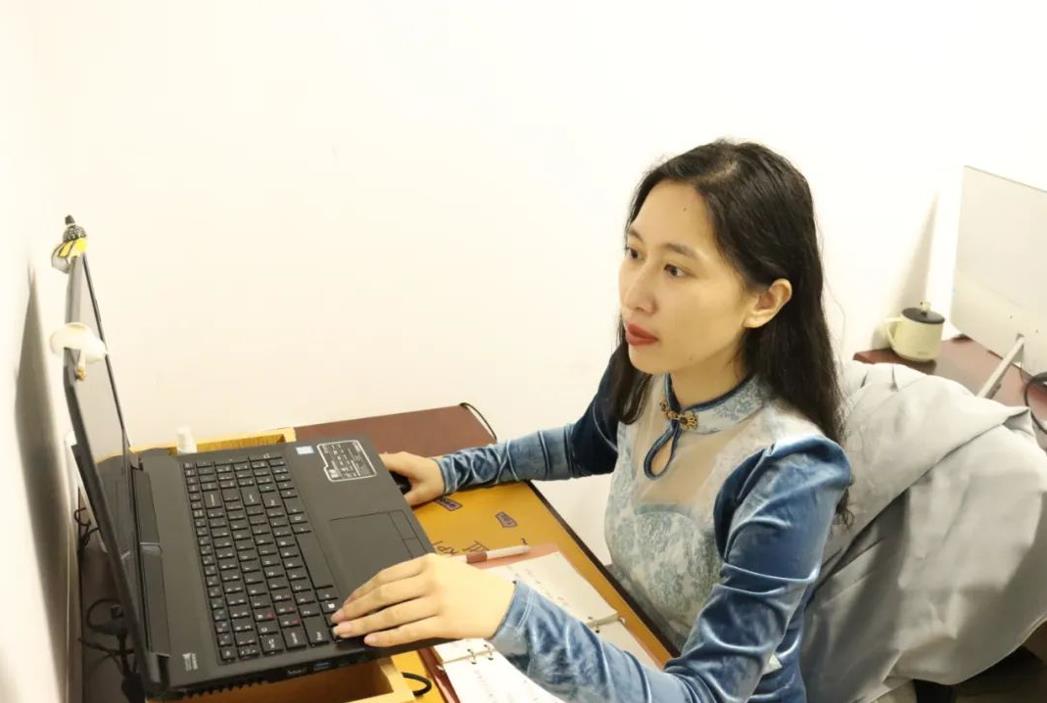 华体会手机网页版_华体会(中国)“她”力量|迎难而进的女工程师